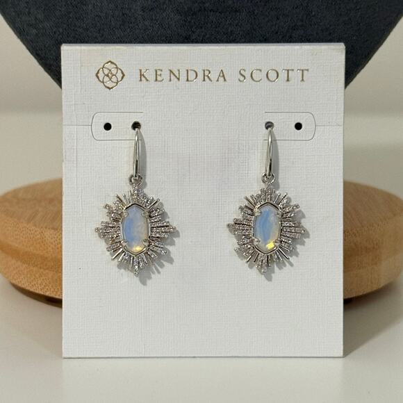 New Kendra Scott Grayson Silver Sunburst Earrings in Iridescent Opalite Illusion - Picture 1 of 4